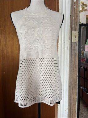 Sleeveless Cream Crochet Tank Top